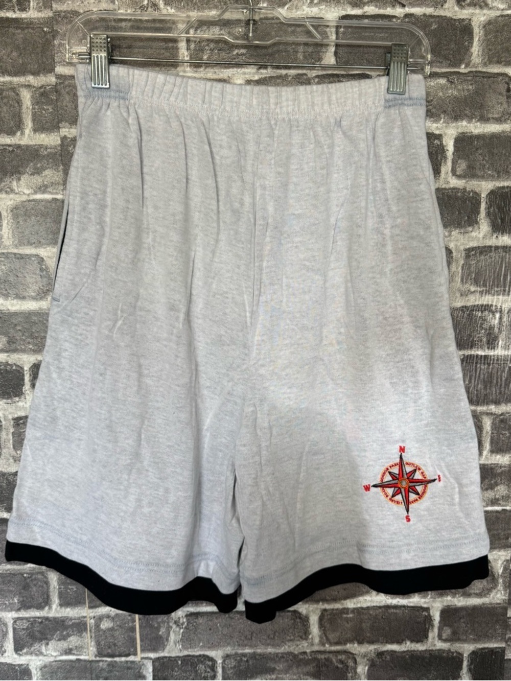 Vintage Marlboro Adventure Team Compass shorts sweat gray pockets